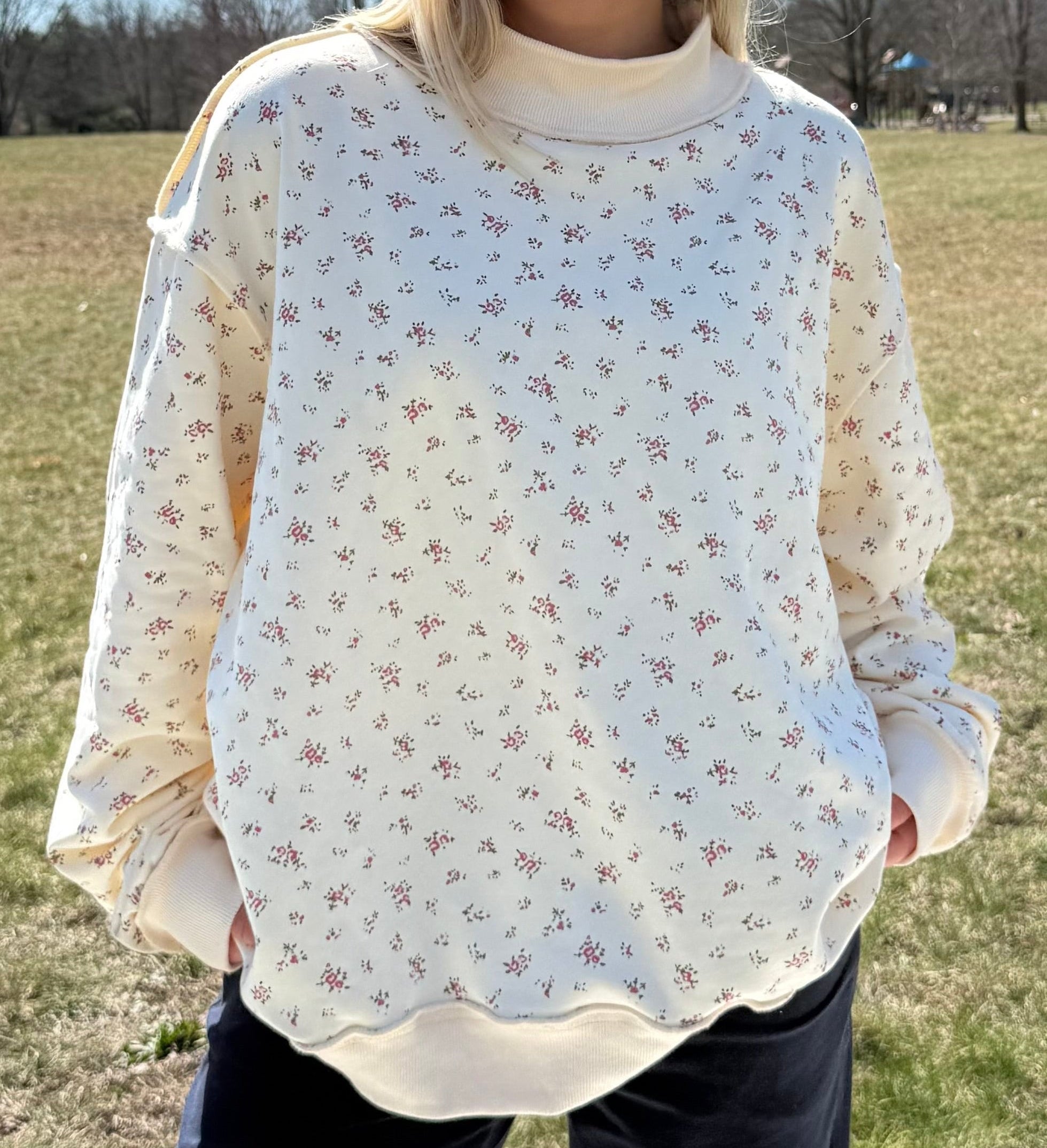 Bloom mockneck pullover
