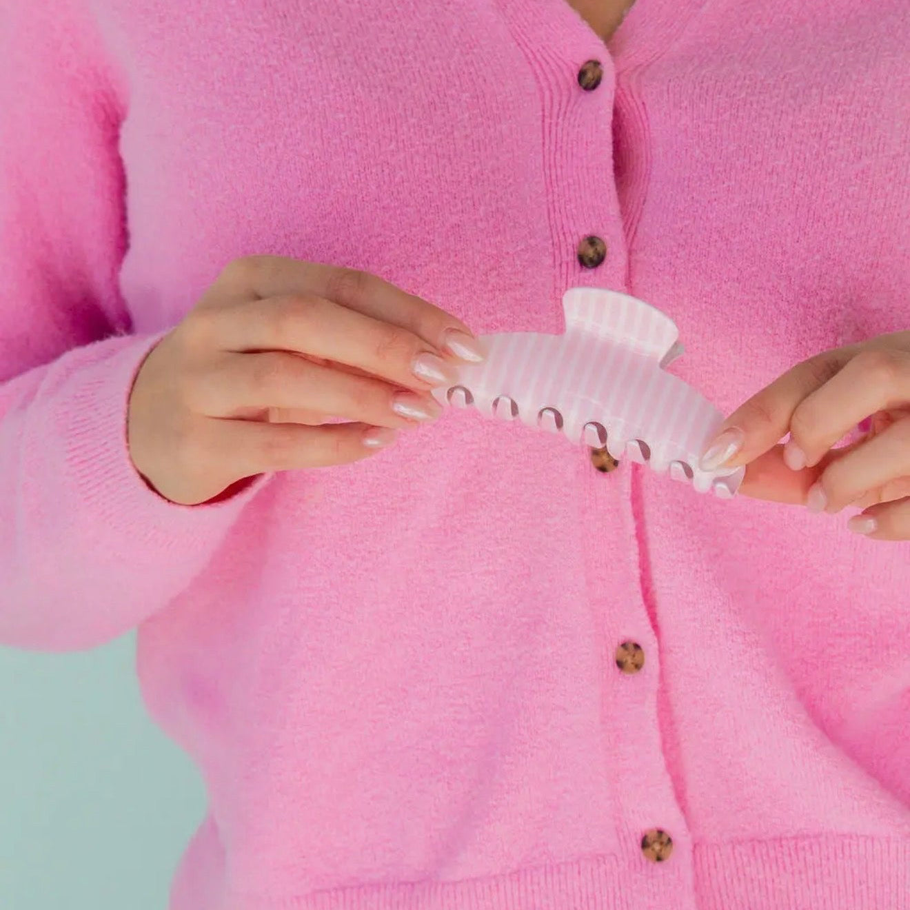 Pink stripe claw clip