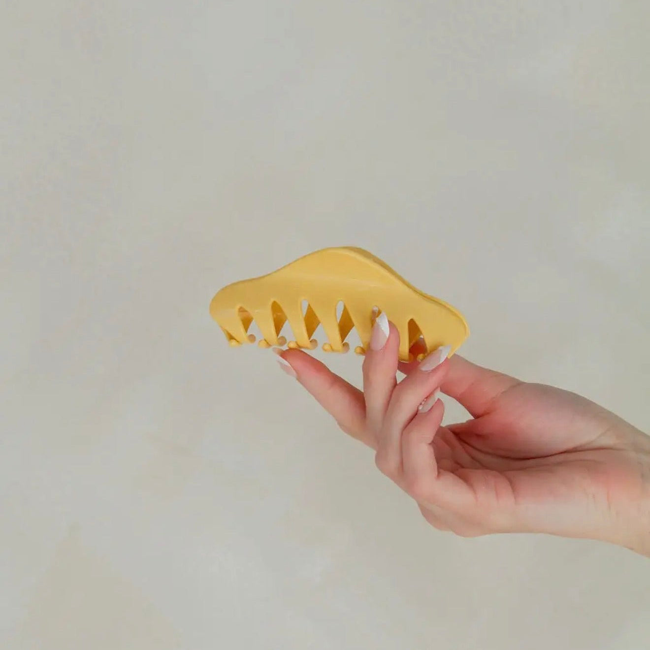 Canary yellow claw clip