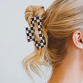 Checkered claw clip