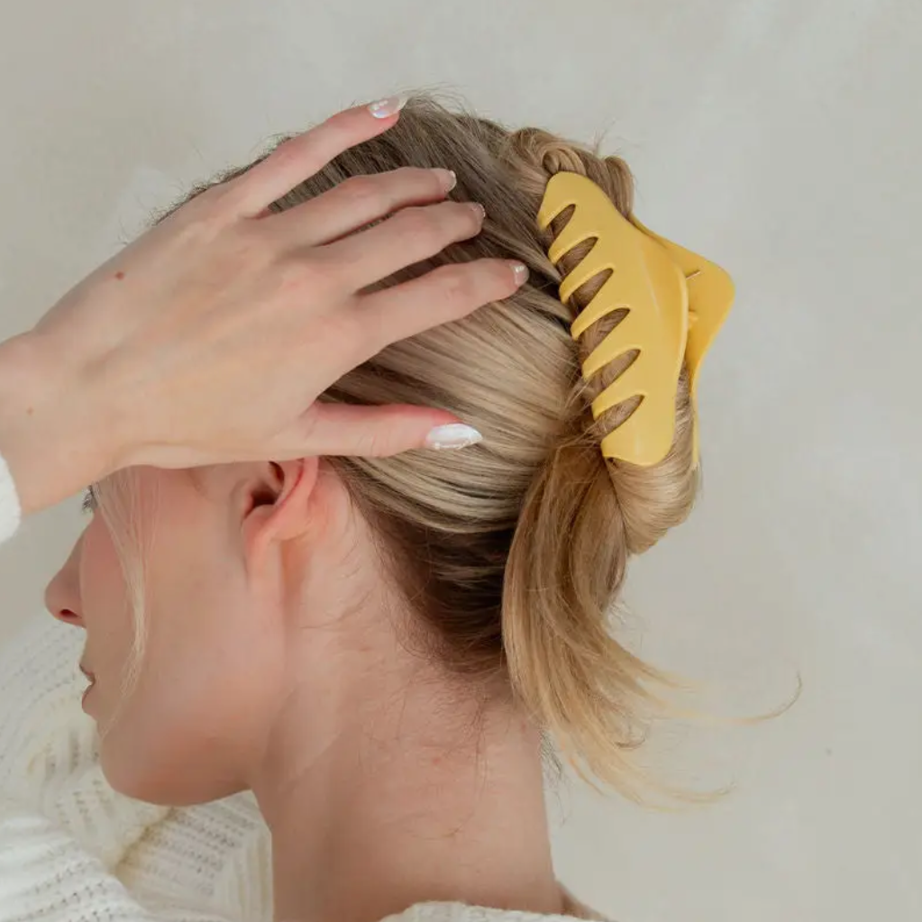 Canary yellow claw clip